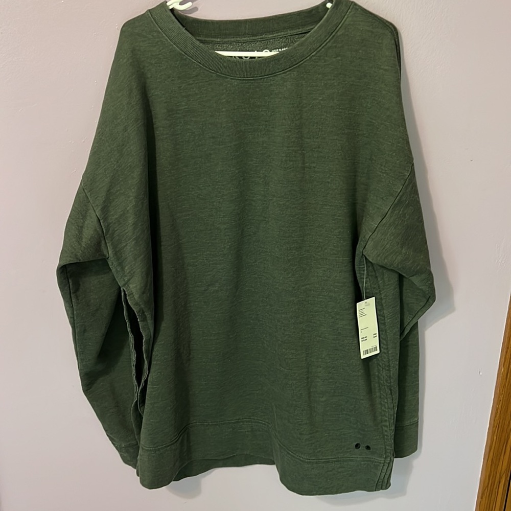 NWT Urban Outfitters KO+O Oversized Crewneck Sweatshirt - Picture 10 of 13